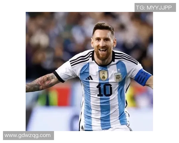 意识超强的足球明星是谁他如何在比赛中展现出超凡的智慧与技巧