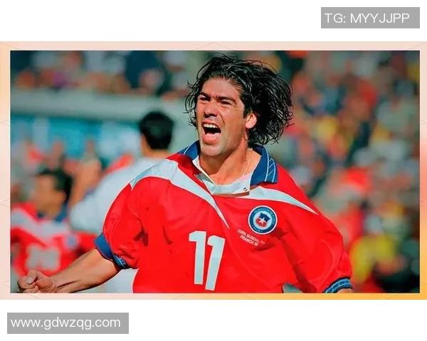 足球界悲剧回顾哪位传奇球星因空难离世令人痛心